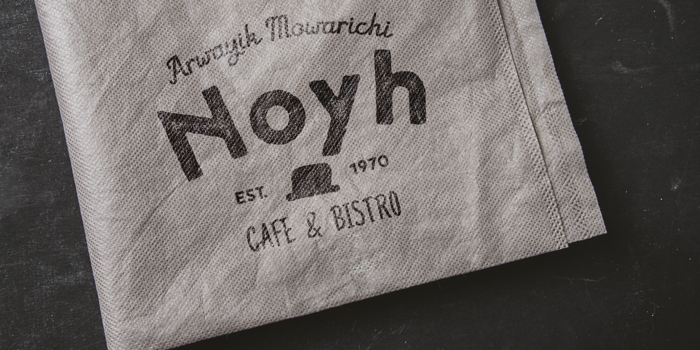 Пример шрифта Noyh A Hand Board